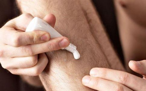 红霉素眼膏和红霉素软膏区别在哪,红霉素软膏与红霉素眼膏有区别吗