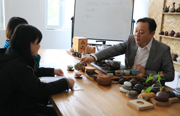 这位台商早年负债登陆岛内深绿幸灾乐祸如今反求他指点大陆商机