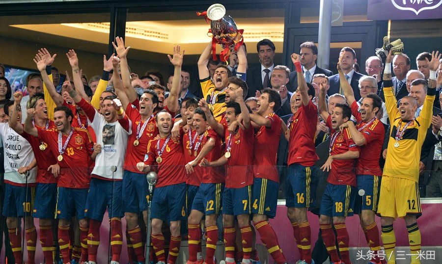 历届欧洲金靴奖得主有哪些,历史世界杯金球奖历届得主一览