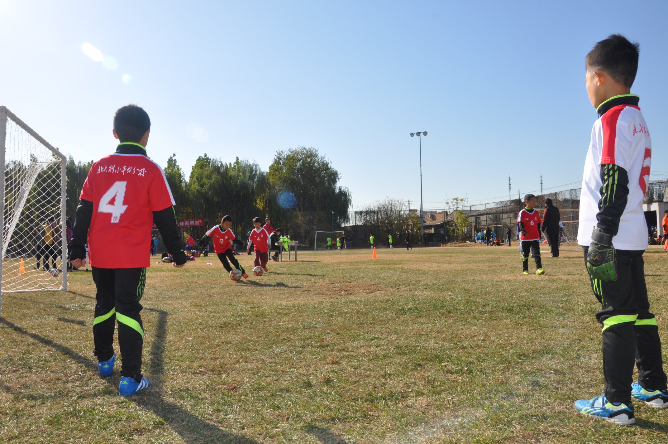 2018年中小学生丰台区足球联赛,阳光体育运动会小学生足球比赛