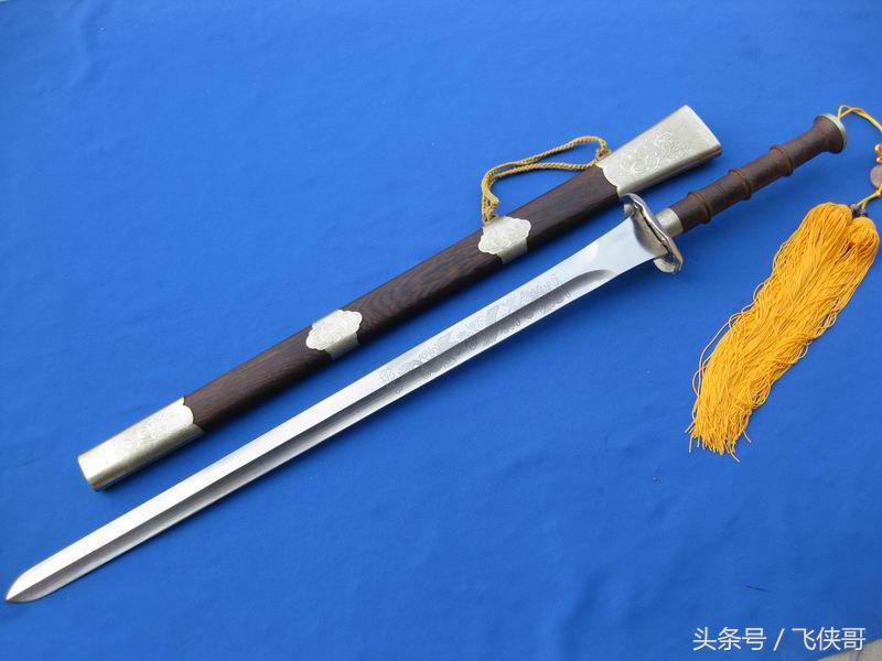 龙泉宝剑pk日本武士刀,削铁如泥的刀龙泉宝剑