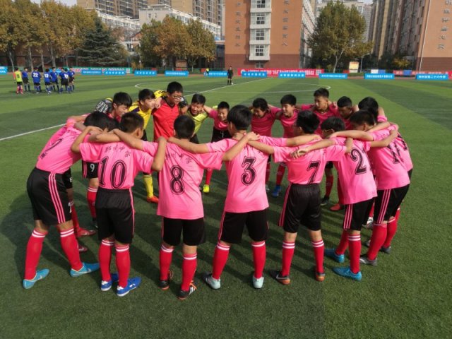 绗戝偛瀛︾敓瓒崇悆,绗戝偛瓒崇悆