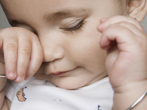 红霉素眼膏和红霉素软膏区别在哪,红霉素软膏与红霉素眼膏有区别吗