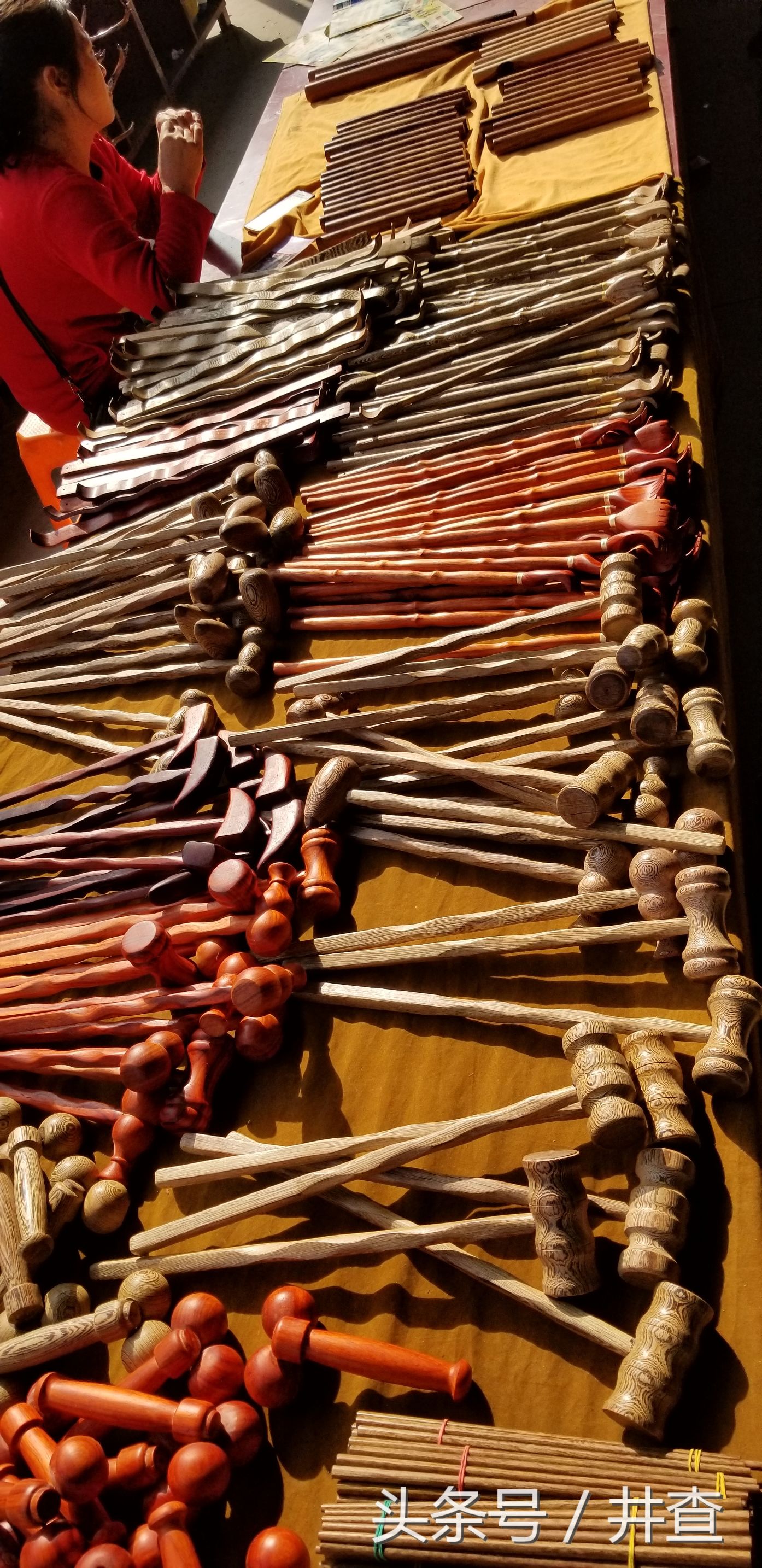 县城大集上的这些手艺活儿，摆地摊卖一百，到了北京卖几钱啊！