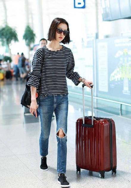 杜鹃模特高级感图片,杜鹃变身超然