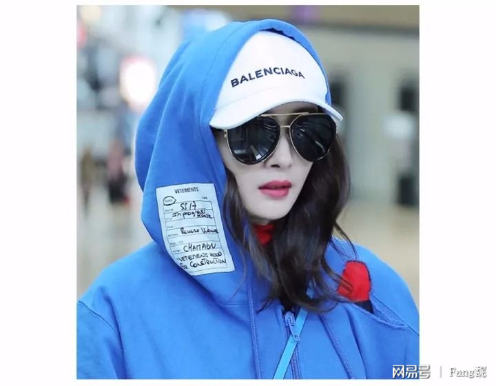 棉背心小个子怎么穿出高级感,棉背心怎么穿搭好看