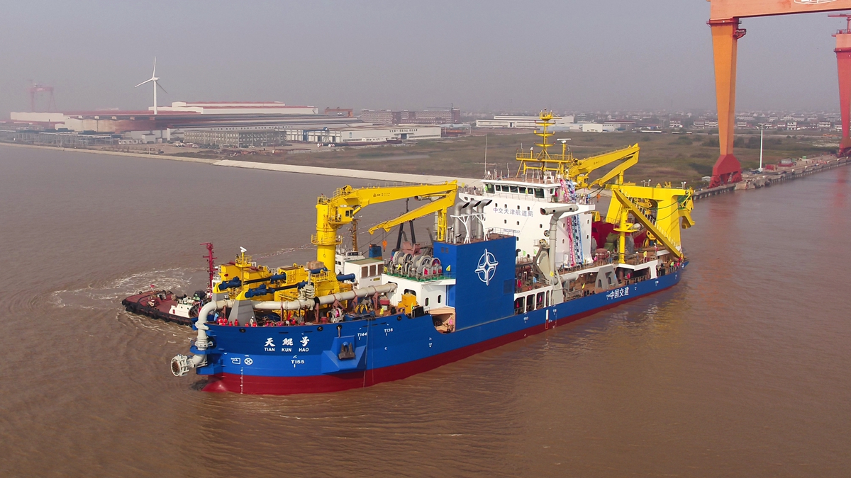 天鲲号航母下水照片,天鲲号简介