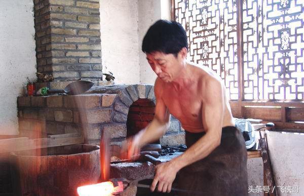 龙泉宝剑pk日本武士刀,削铁如泥的刀龙泉宝剑