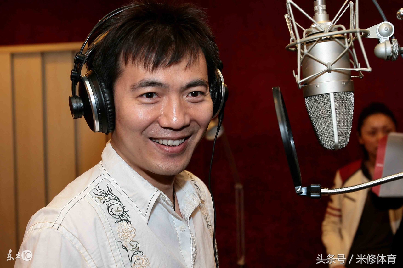 世界杯央视女主播哭了,2019年世界杯足球赛央视女主播