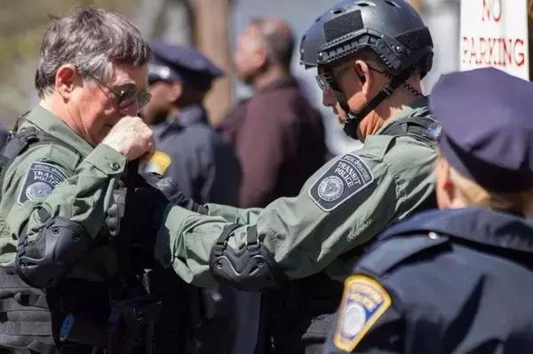 《恐袭波士顿》：战胜痛恨的方式，绝对不是以暴制暴