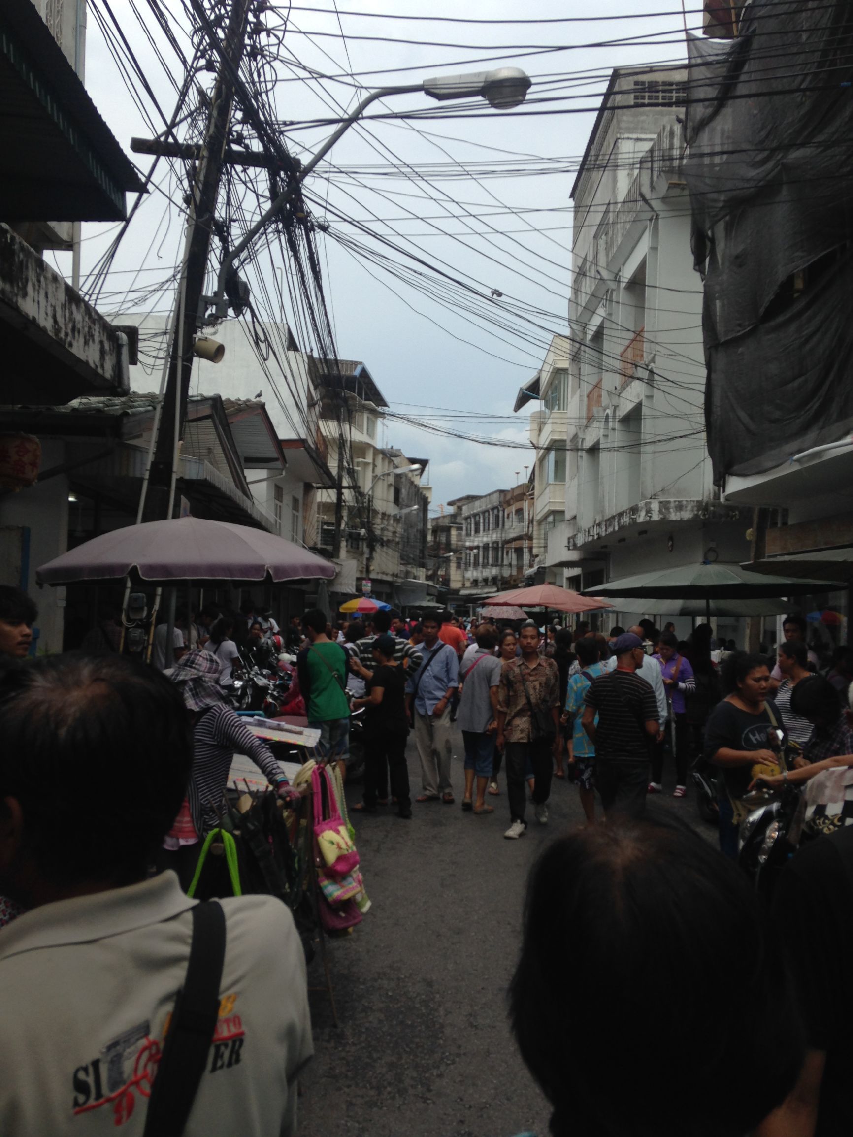 去斯里兰卡买蓝宝石关注事项,怎么看斯里兰卡蓝宝石