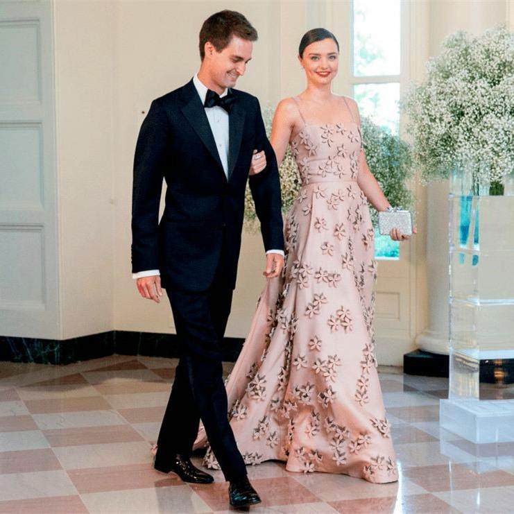 大表姐刘雯身价,中国超模大表姐刘雯最全秀场盘点