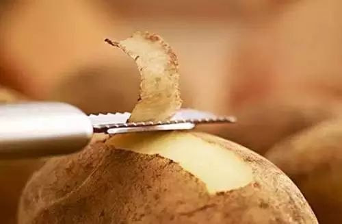 处理衣服发霉的小妙招,衣服发霉有小白点怎么处理