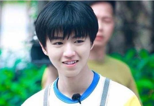 王俊凯的小名是阿俊吗,王俊凯的小名叫土豆吗