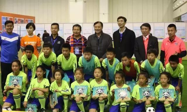 郑州世界杯足球场,世界杯综合体育场改造专业足球场