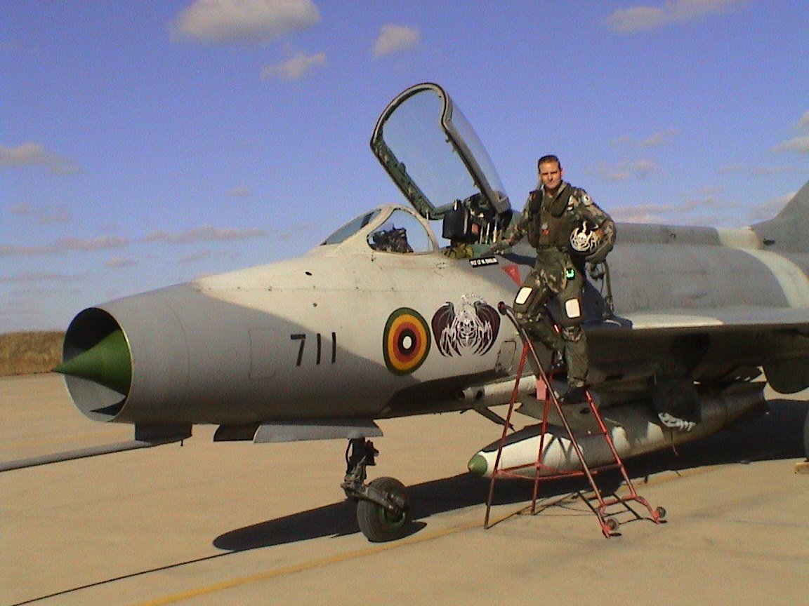 津巴布韦空军飞机,津巴布韦解放军