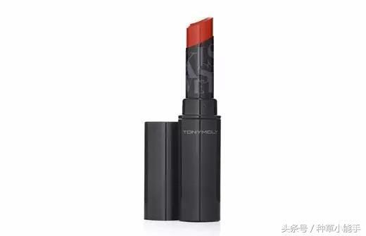 你与气质只差一支口红,其实你和精致的女人只差一支口红