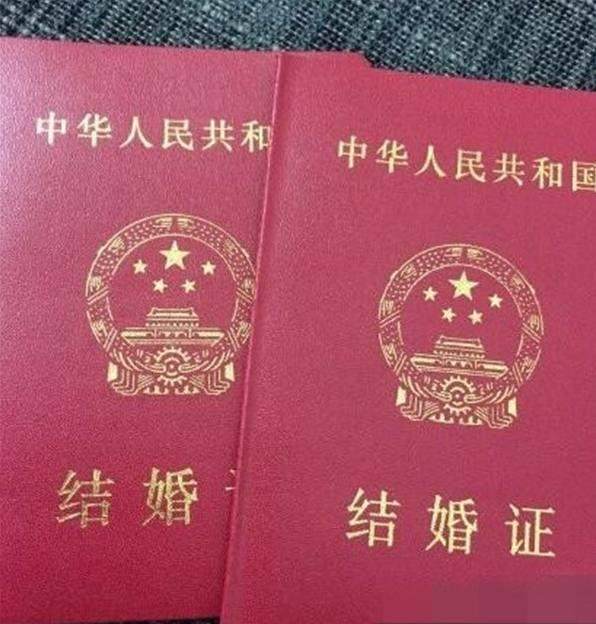 大表姐刘雯身价,中国超模大表姐刘雯最全秀场盘点