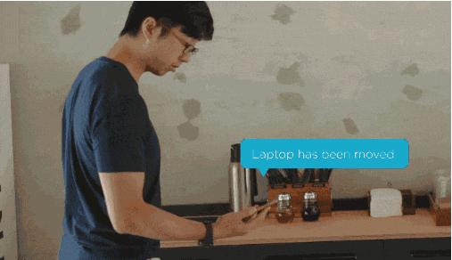 一双纯色的球鞋,一双能发光的球鞋