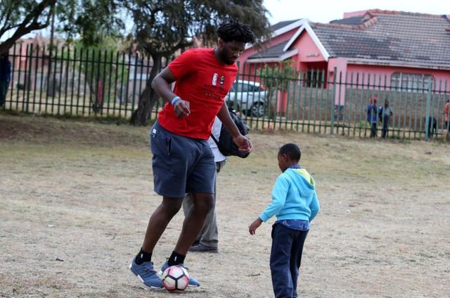逆天！他是穿上足球鞋的奥胖！退役后竟打算参选总统？