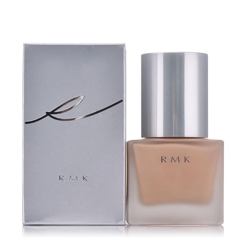 小方瓶粉底液轻薄持妆,轻薄持妆遮瑕粉底液