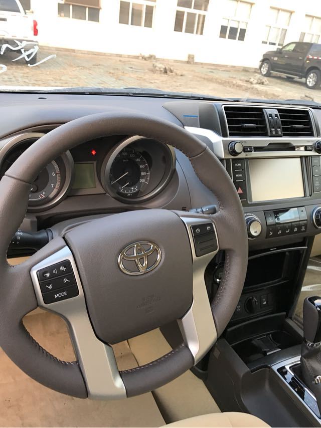 18款中东版霸道4000几档的 (2017年霸道4000中东版顶配)