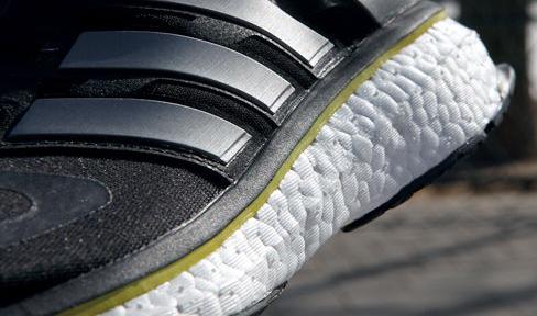 adidas和nike鞋子尺码,adidas与nike足球鞋区别