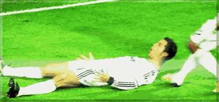 德罗巴滑跪完整版,足坛十大神峰之德罗巴