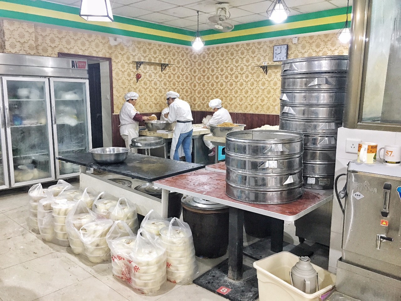 好吃便宜的烧麦推荐,南京六块钱一块的糕点