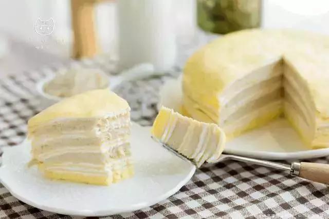 批评一下这种蛋糕，下手这么重！材料不要钱么