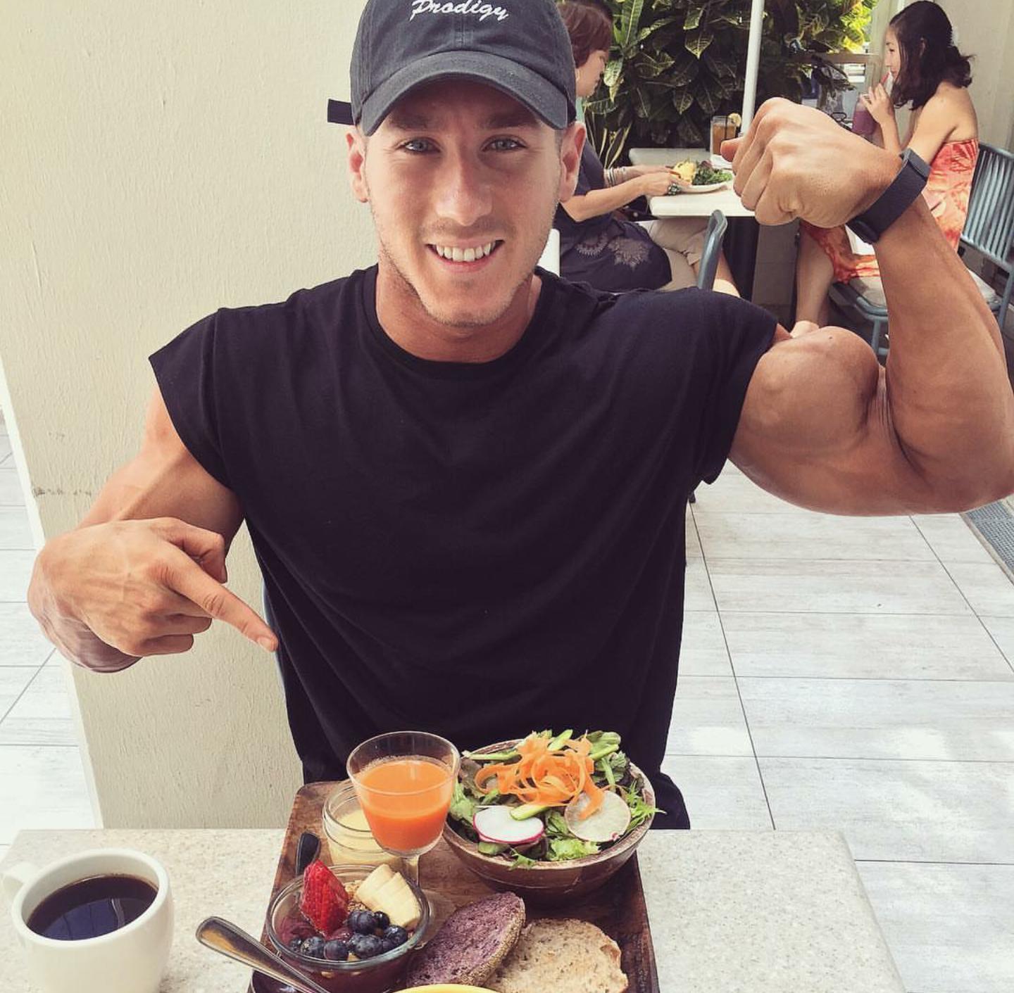 素食者怎么健身练肌肉,健身一定要吃蛋白质吗