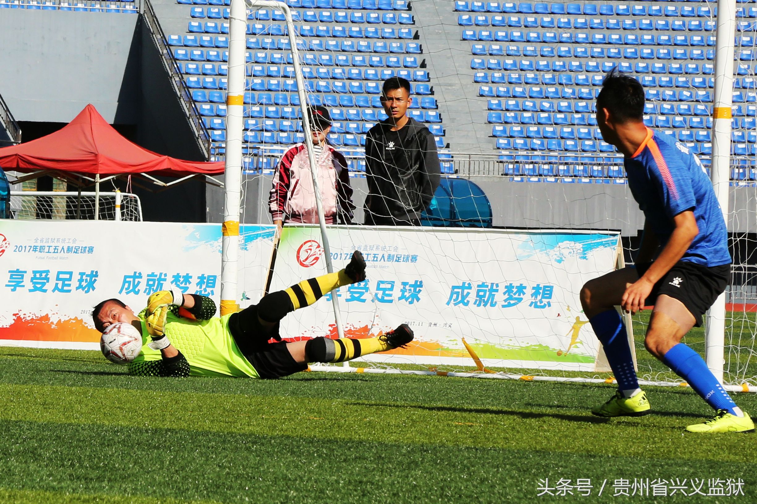 激情飞扬绿茵赛场,激情对抗热血赛场