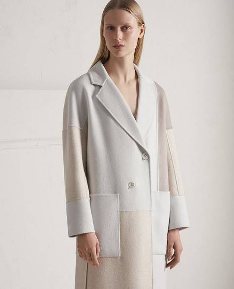 蕾哈娜惊艳彩妆,蕾哈娜复出口红