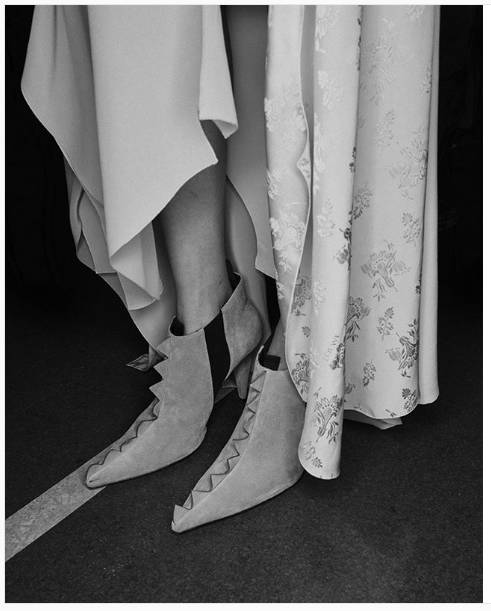 蕾哈娜惊艳彩妆,蕾哈娜复出口红