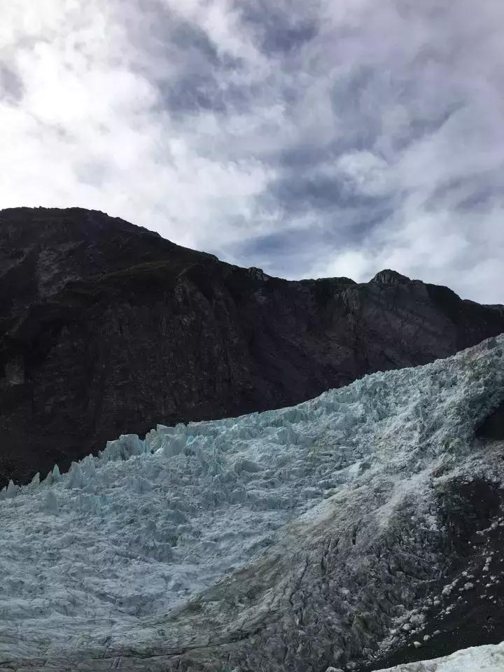 他们有钱，会玩，没有中产焦虑