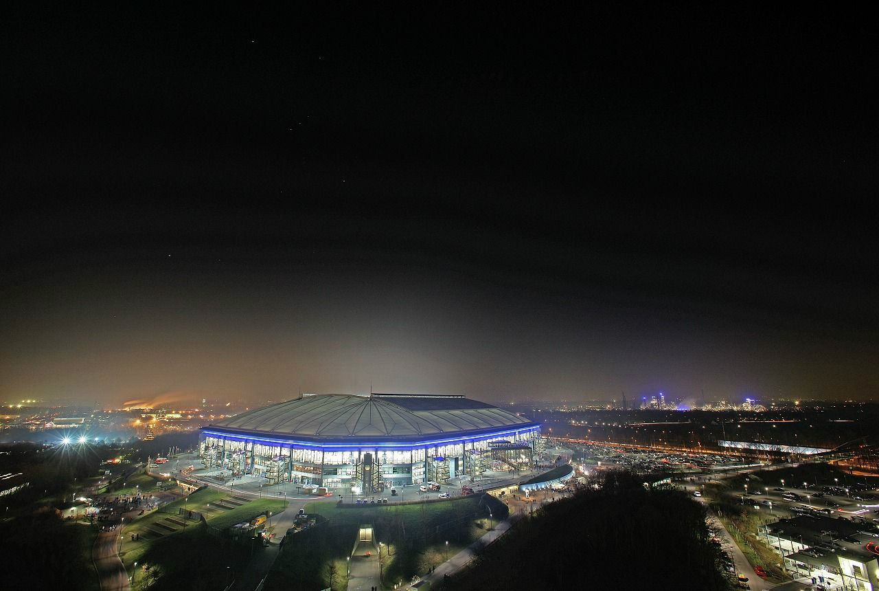 大黄蜂多特蒙德魔鬼主场图片,多特蒙德魔鬼主场震动