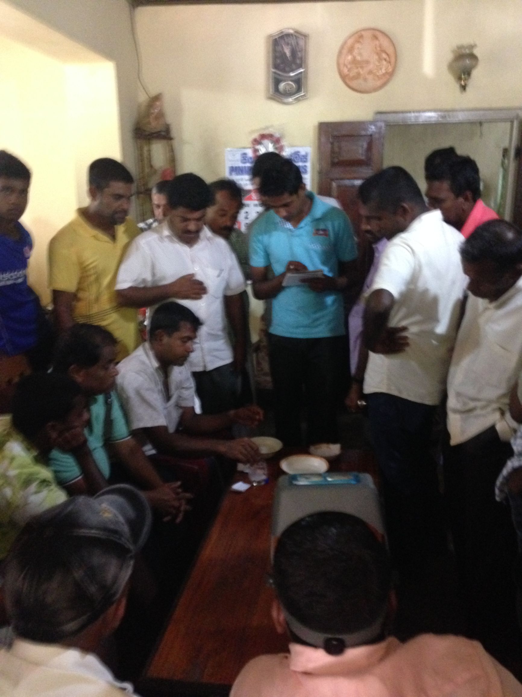 去斯里兰卡买蓝宝石关注事项,怎么看斯里兰卡蓝宝石