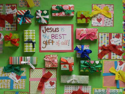 圣诞节装饰布置100元内,圣诞节装饰布置图片大全集