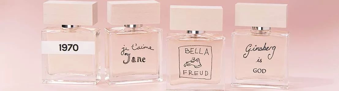 蕾哈娜惊艳彩妆,蕾哈娜复出口红