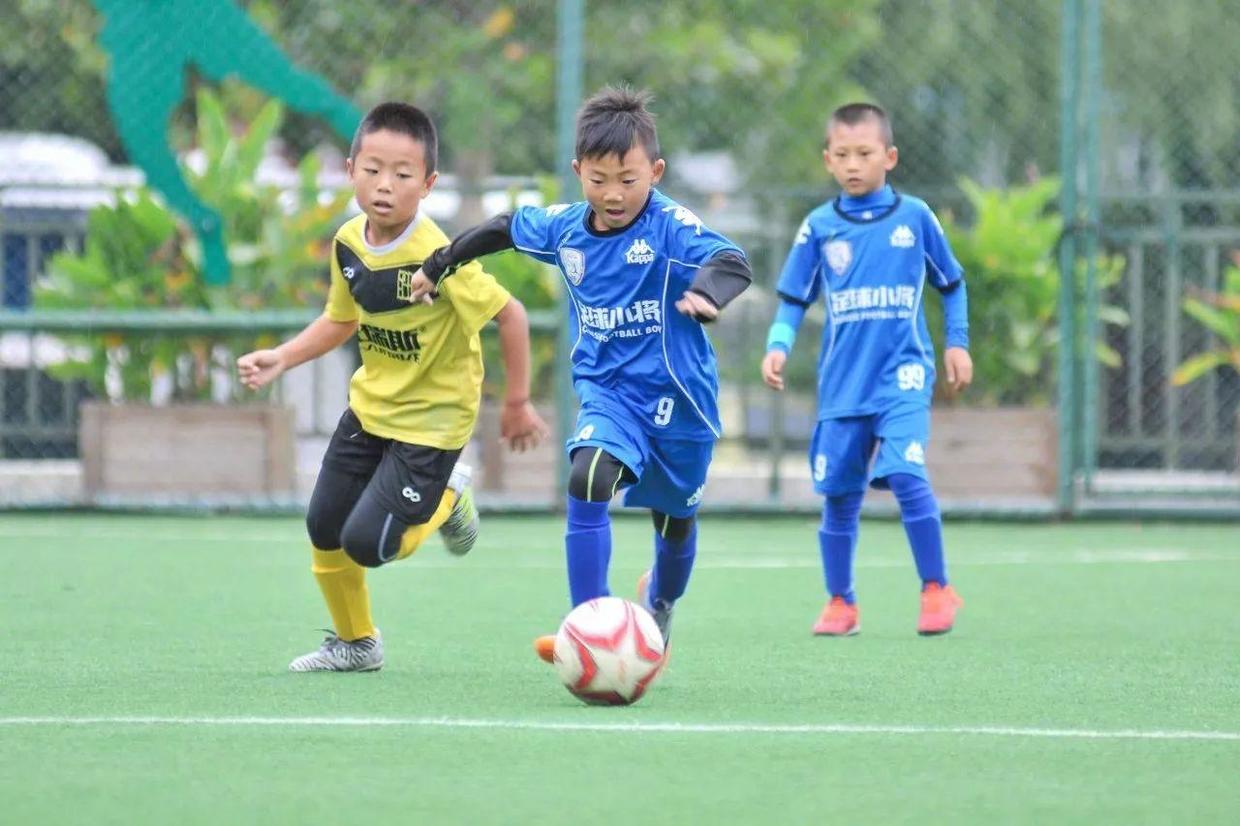 武磊祝球迷生日快乐,武磊祝c罗生日快乐