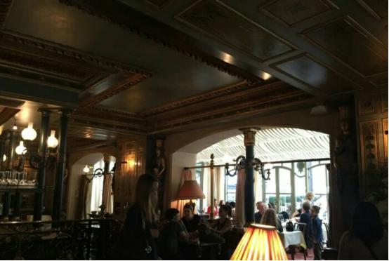 美食好店｜甜点中的路易威登：马卡龙界的LV