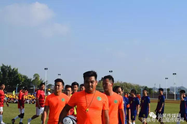 德成中英文学校晚会,德成中英文学校元旦直播回放