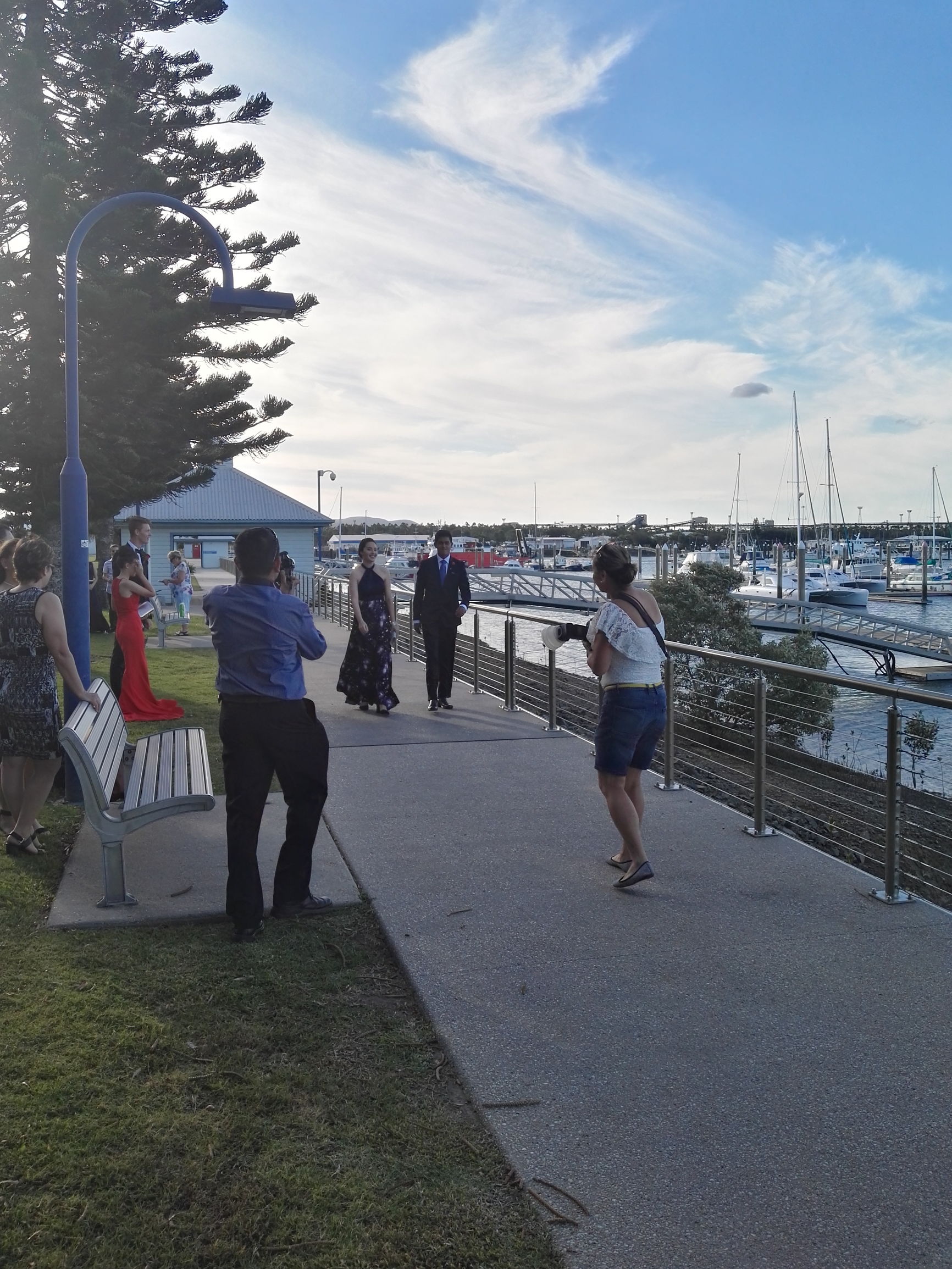 为啥澳洲奶粉比国产便宜,澳洲超市的奶粉是真的吗