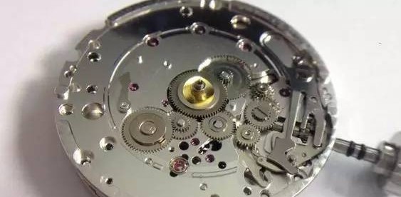 几万预算买欧米茄，那你应该了解下欧米茄的机芯吧