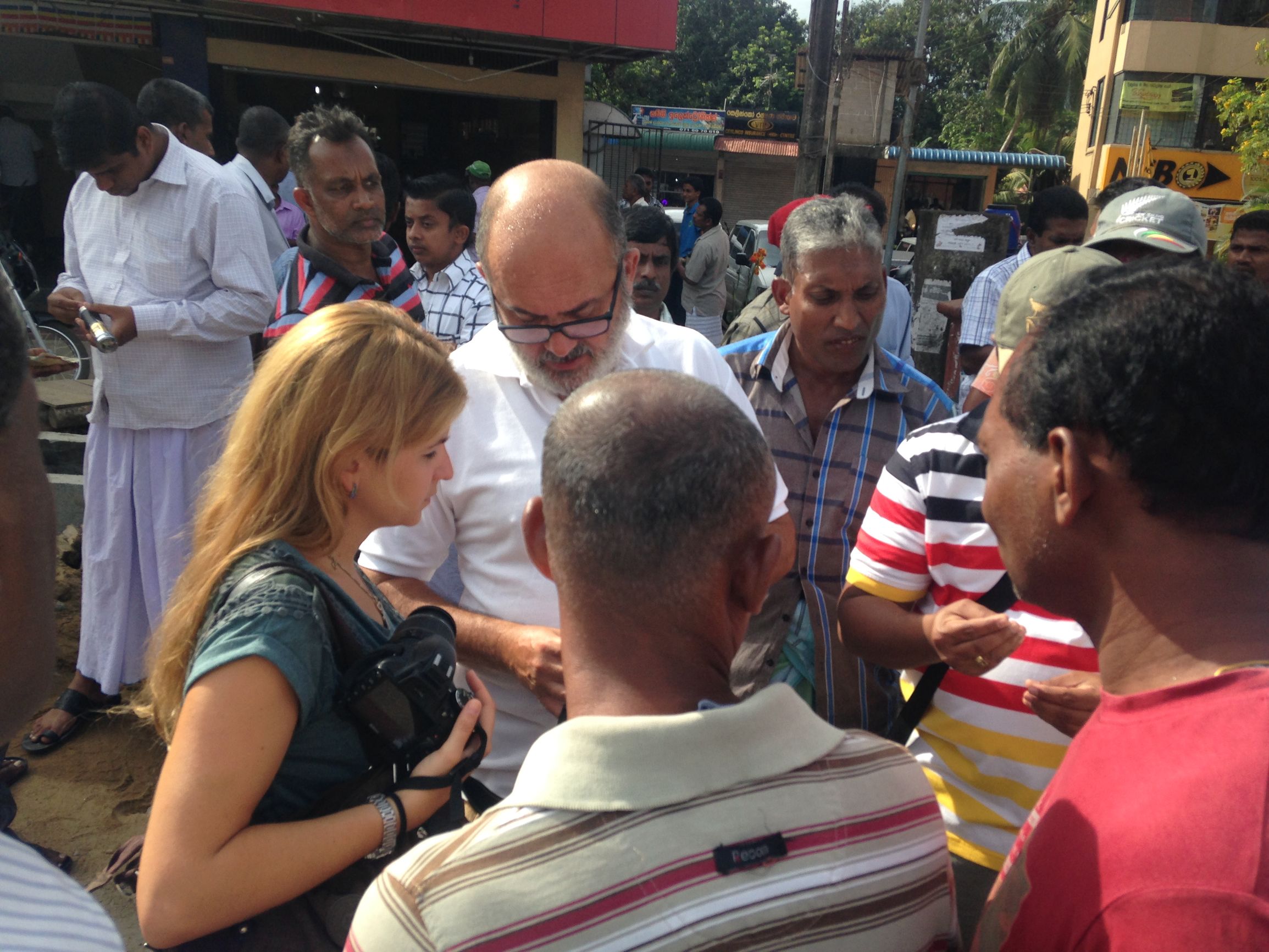 去斯里兰卡买蓝宝石关注事项,怎么看斯里兰卡蓝宝石