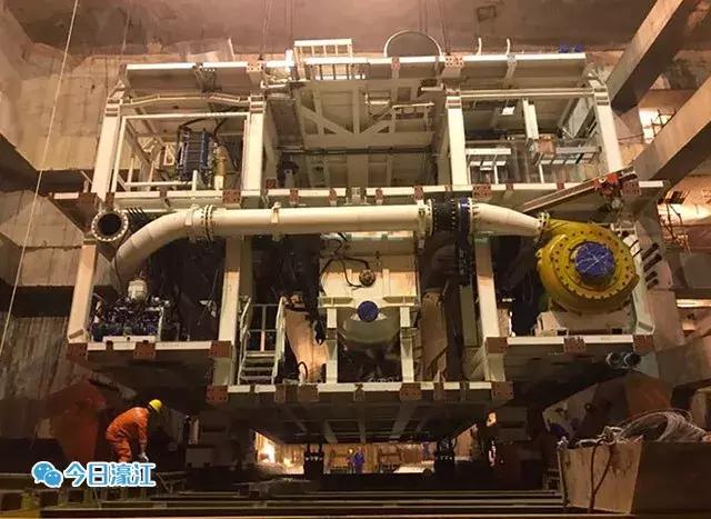 汕头海湾隧道盾构机刀盘到货,汕头海湾隧道鮀岛号盾构机下线