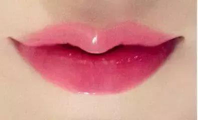 口红平价推荐9.9,口红王子与公主迪丽热巴