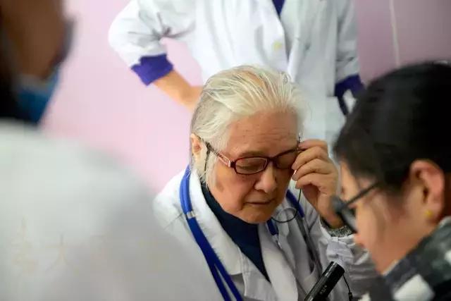 哮喘专家教授,儿科专家陈育智