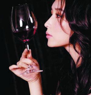 冬天皮肤老的快，养成这个小习惯，胜过1000元的精华液