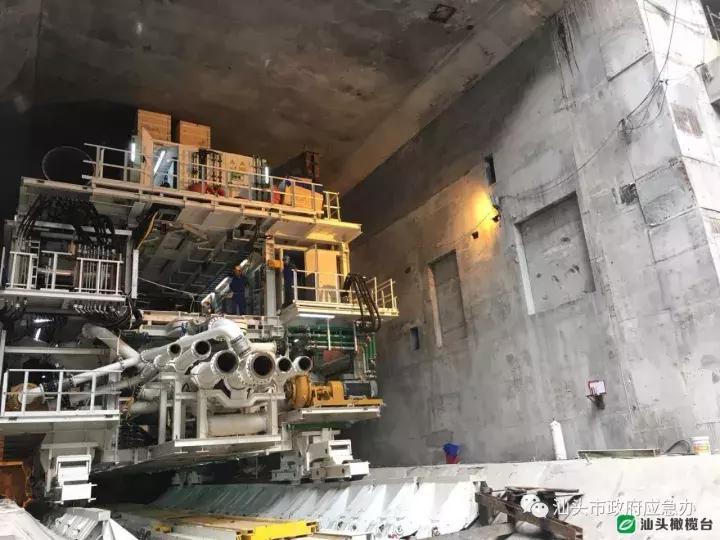 汕头海湾隧道盾构机刀盘到货,汕头海湾隧道鮀岛号盾构机下线